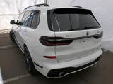 BMW X7 x40d M Sport Pro Standh.Sky ExDrivePro IntAkt - weiße BMW X7