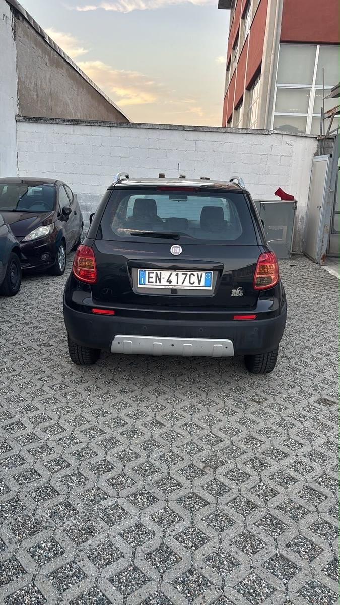 Fiat Sedici 2012 — rear view