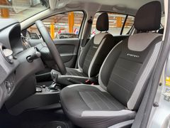 DACIA Sandero II Stepway Prestige|Automatik|Navi|17tkm DACIA Sandero II Stepway Prestige|Automatik|Navi|17tkm