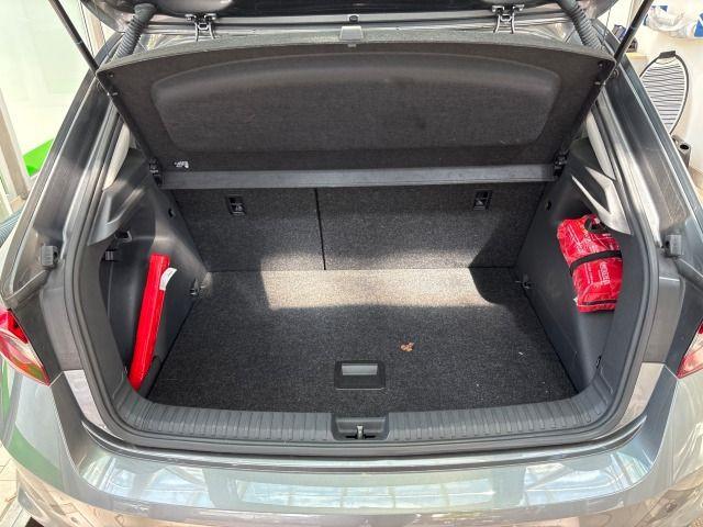 Skoda Fabia 1.5 TSI Style DSG LED Kamera Navi App, миниатюра 4