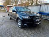 Audi Q7 3.0 TDI Quattro Automatik 239 PS -... - Audi Q7 aus 2009: 3.0