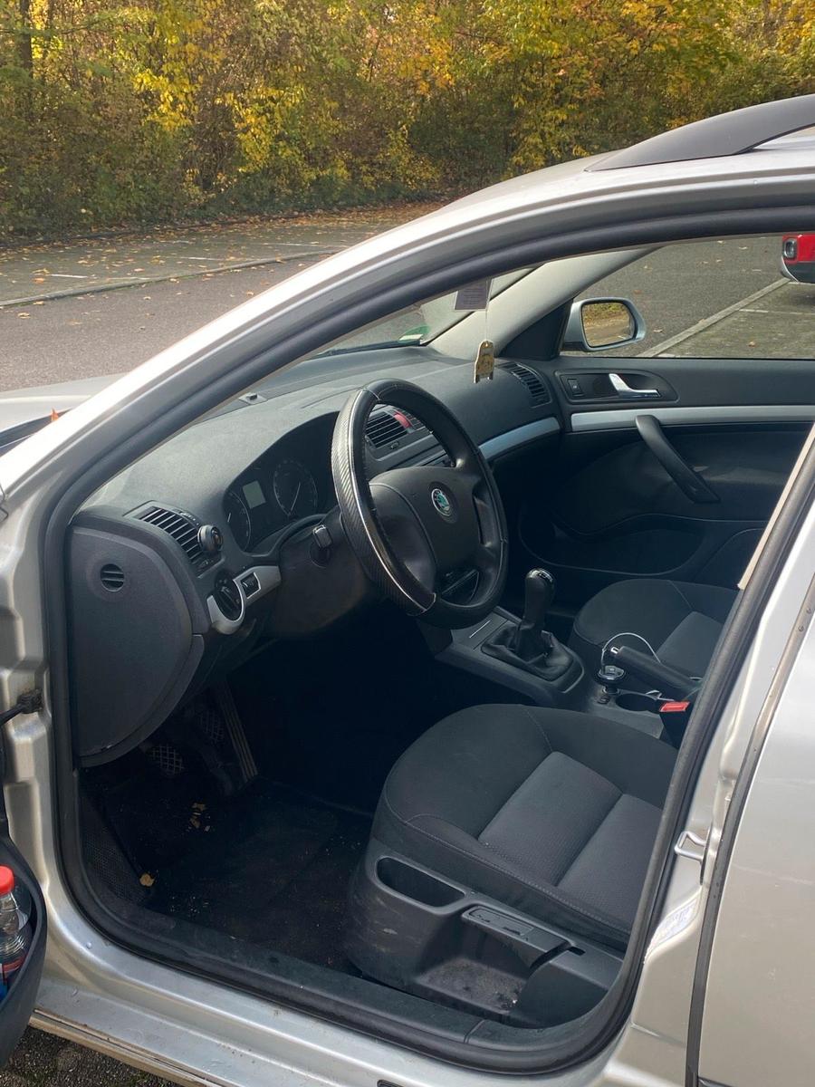 Skoda Octavia 2007 — photo 8