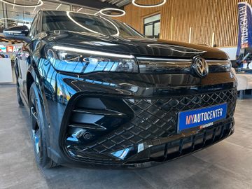 Volkswagen Tiguan *R-LINE*MASSAGE*LKHZ*ACC*CARPLAY*LED