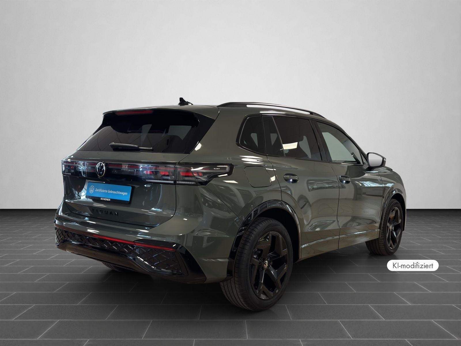 Volkswagen Tiguan 2.0 TDI R-Line NAVI MATRIX AHK BlackStyle foto 2