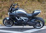 Ducati Diavel Carbon  - DUCATI DIAVEL CARBON