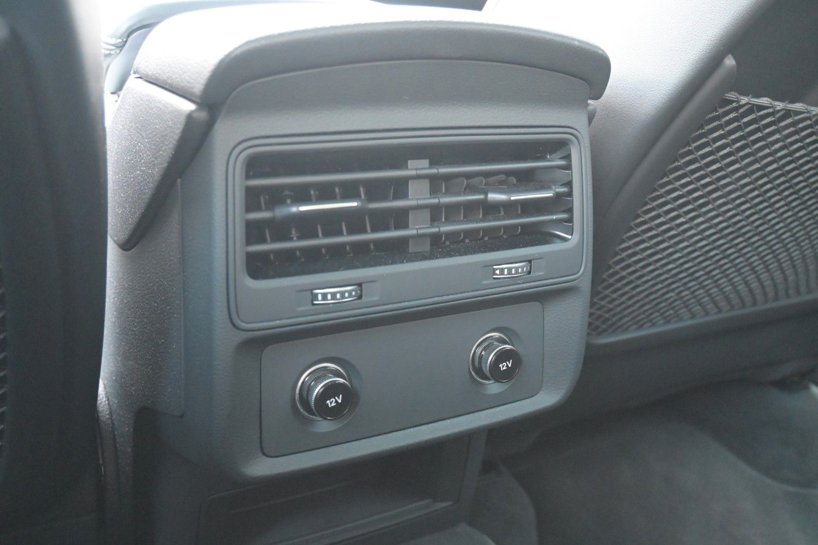 Fahrzeugabbildung Audi SQ7**Mietkauf** TDI*MASS*LUFT*360°*PANO