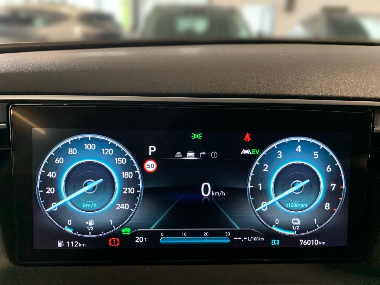 Fahrzeugabbildung Hyundai TUCSON 1.6 T-GDI Trend Plug-In Hybrid 4WD Panor.