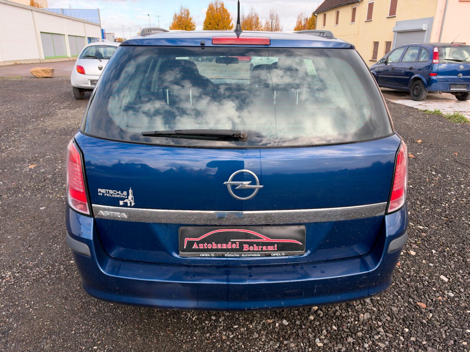 Opel Astra 2004 — photo 8