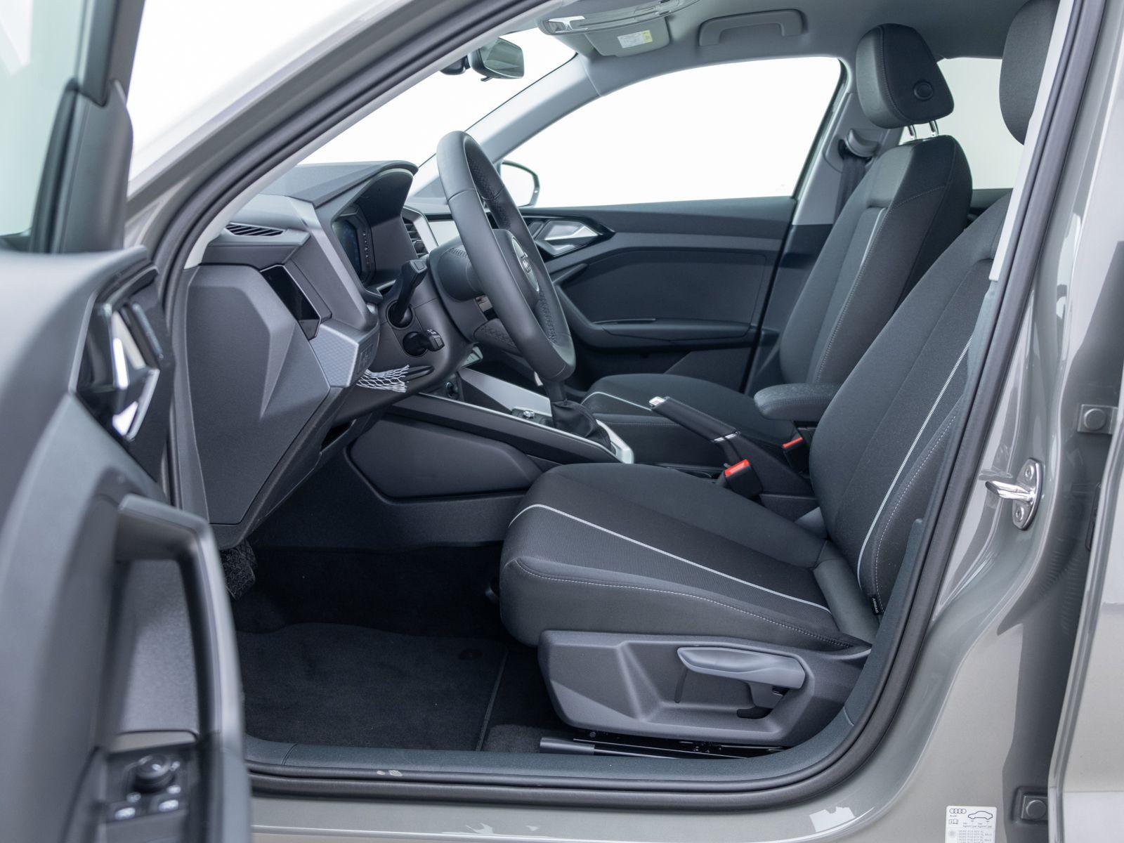 Audi A1 Sportback 30 TFSI S-TRO*LED*RFK*APP*ACC*GJR**
