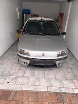 Fiat Punto - gebrauchte Fiat Punto aus dem Jahr 2003