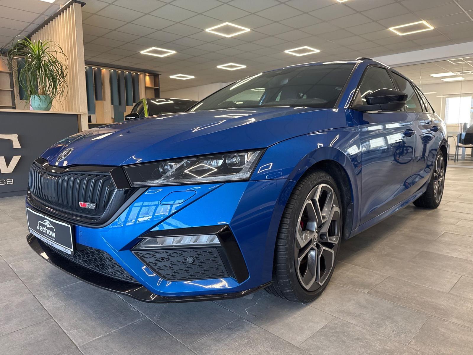 Skoda Octavia Combi 2.0 TDI RS Panor. Ahzv Assistenzpa