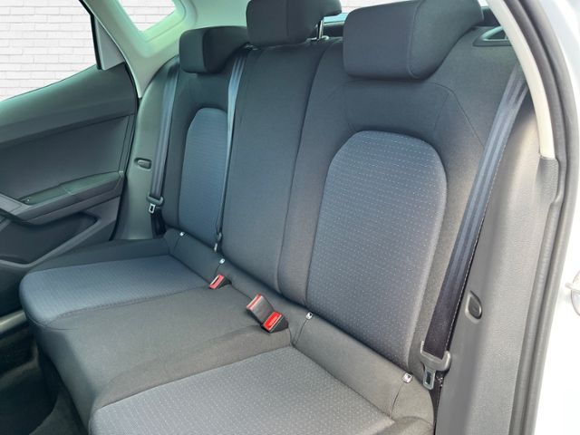 Fahrzeugabbildung SEAT Arona 1.0 TSI Road Edition KLIMA LED NAVI LEDER