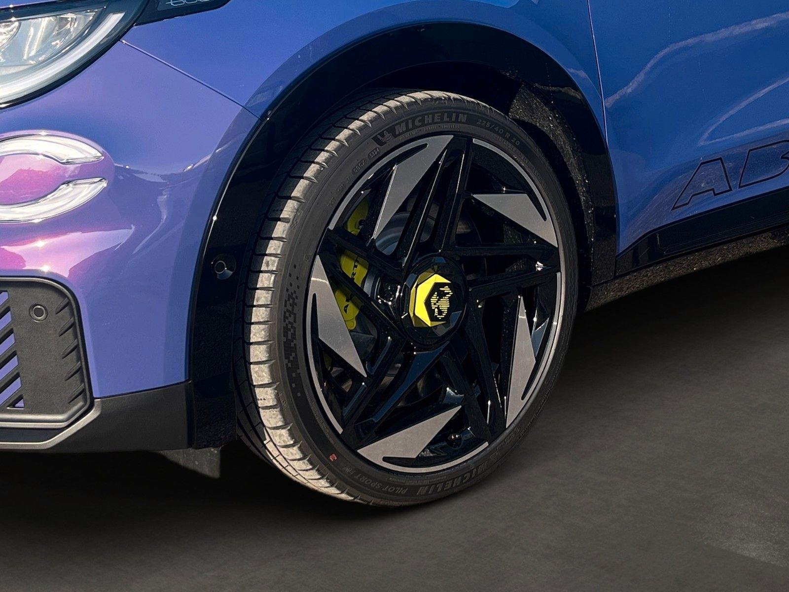 Abarth 600e - Bild 6