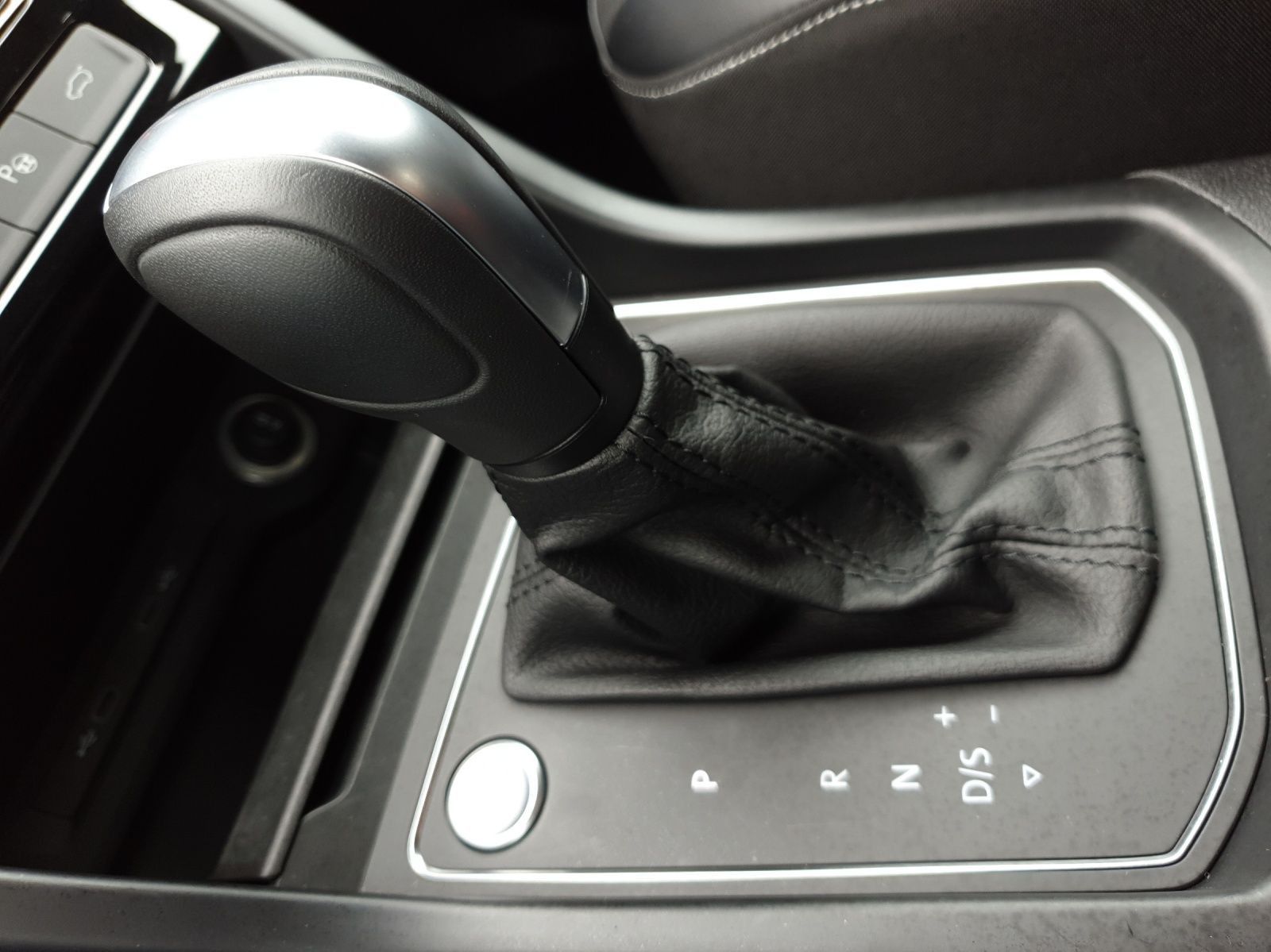 Volkswagen Touran - Bild 12