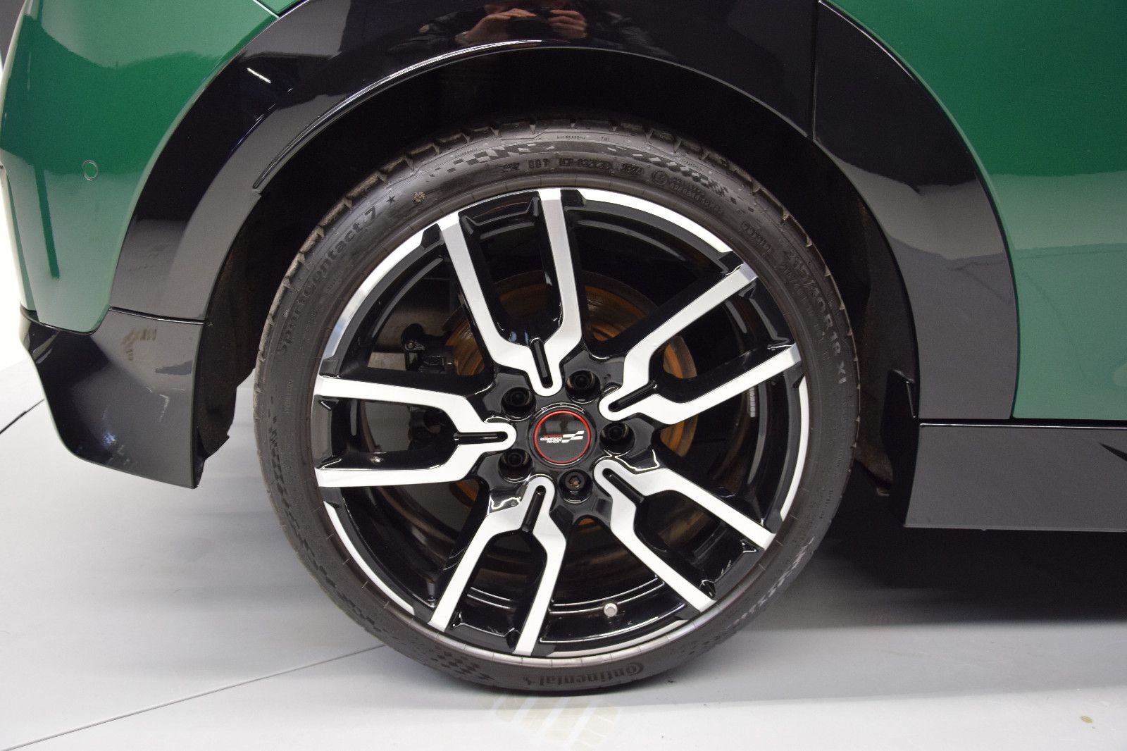 Fahrzeugabbildung MINI Cooper S John Cooper Works Trim 5-Türen Pano HuD