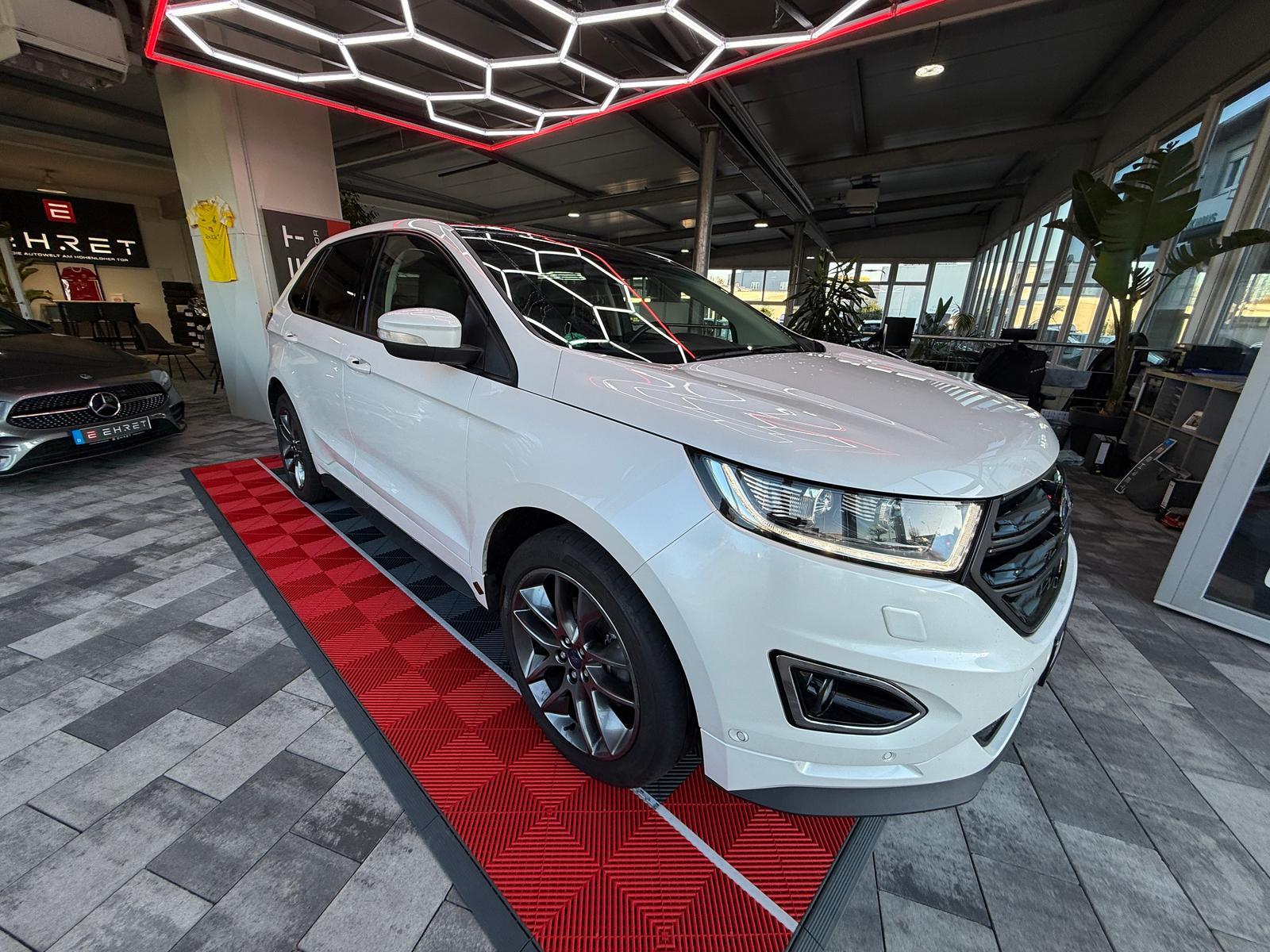 Ford Edge 2.0 T, 4x4, Pano, Automatik, AHK abnehmb.