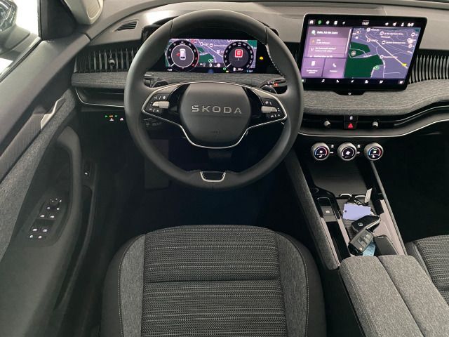 Superb Combi Selection 1.5 TSI DSG AHK+NAVI+KAME