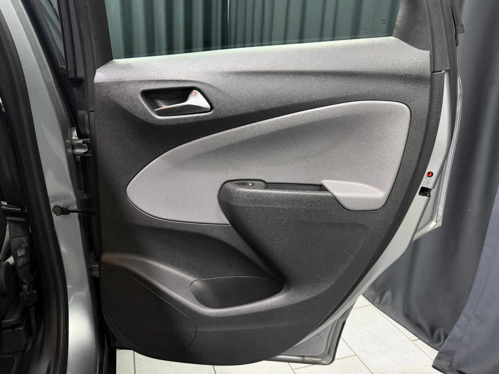 Fahrzeugabbildung Opel Crossland (X)1.2 DI Turbo Innovation|AUTOMATIK