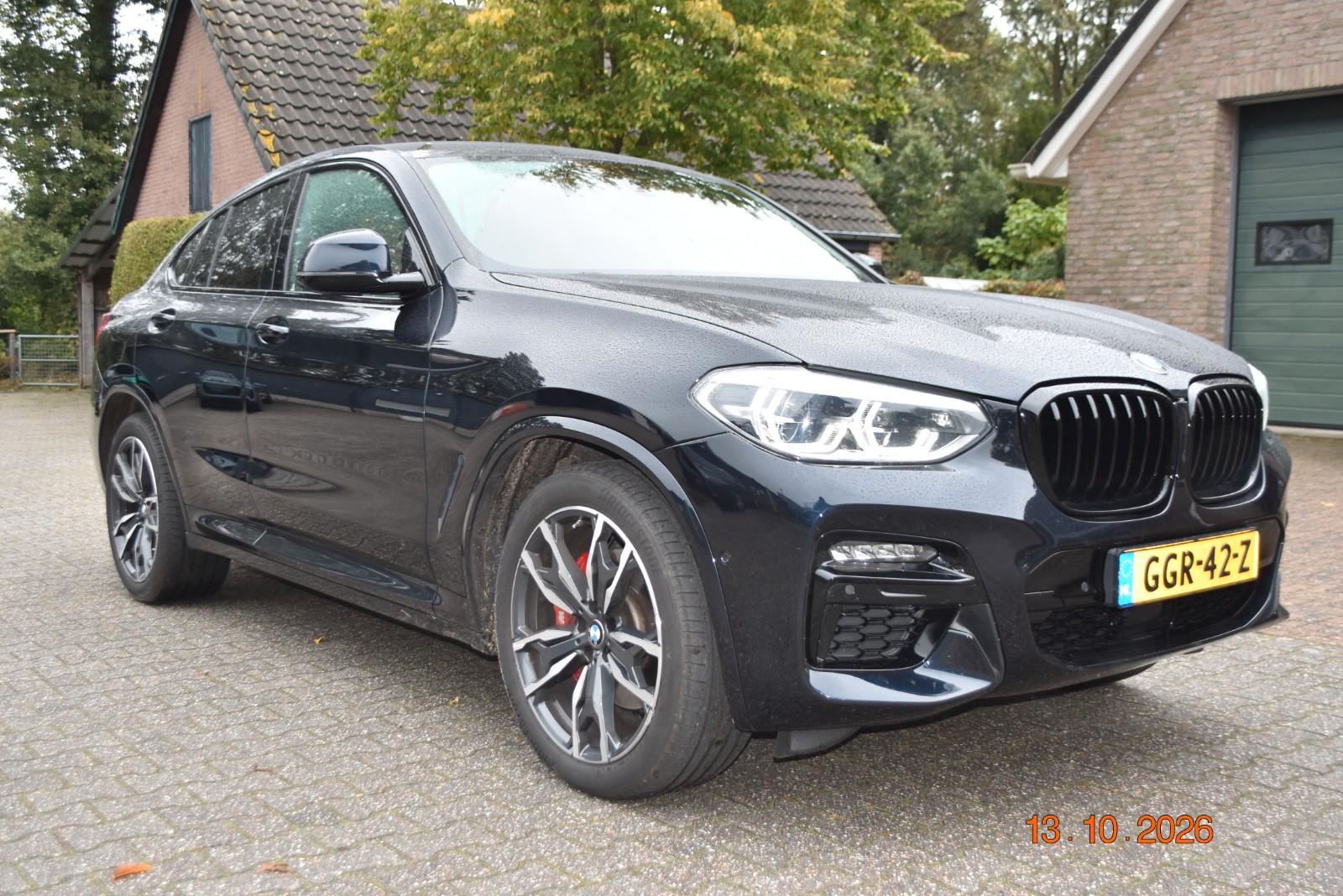 BMW X4 M40 D M Sportsitze VOLL