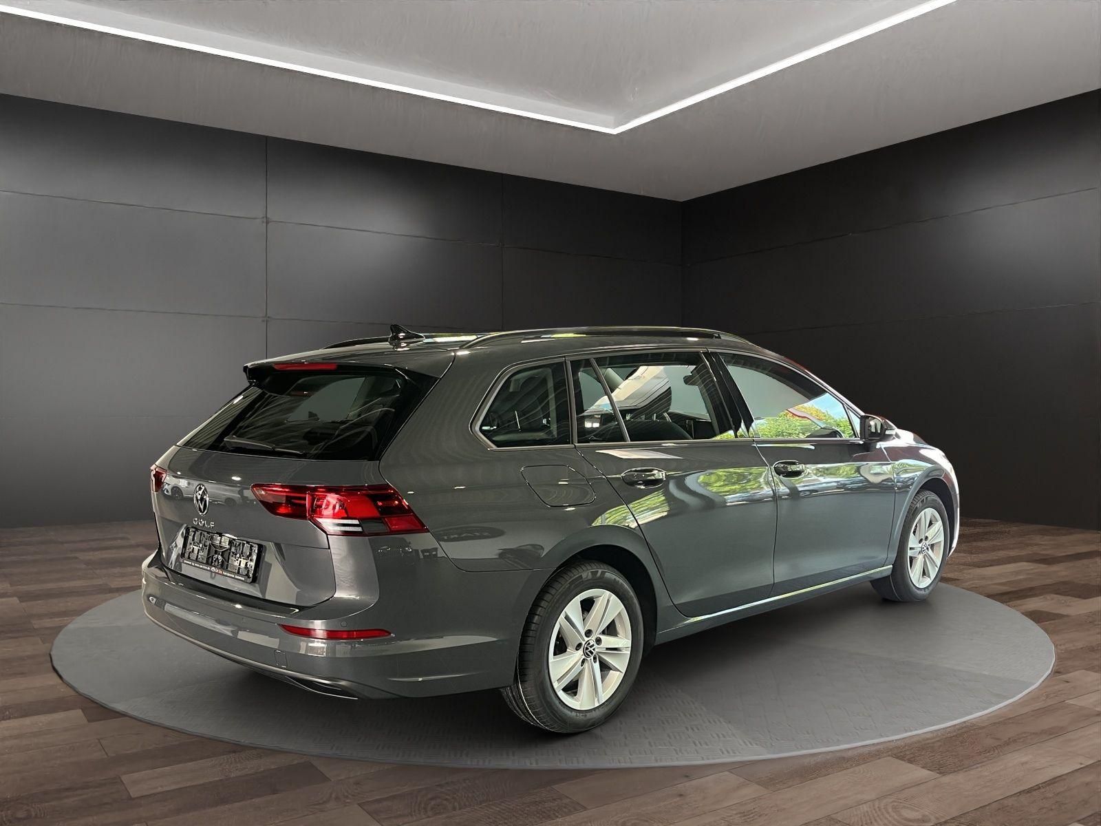 Volkswagen Golf - Bild 3