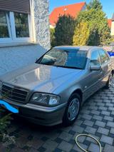 Mercedes-Benz Mercedes W202  C240 - gebrauchte Mercedes-Benz C 240 aus dem Jahr 1998