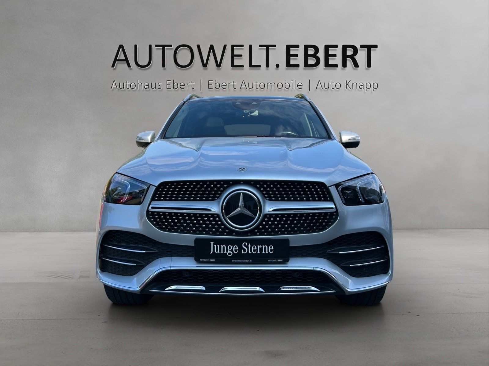 Fahrzeugabbildung Mercedes-Benz GLE350de AMG Pano DISTRO Memo AHK MLED HUD 4xSHZ