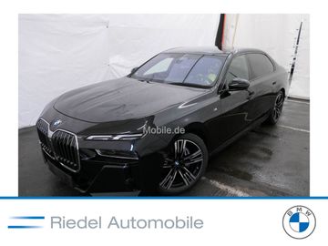 BMW Leasingangebot: BMW 740d xDrive M Sportpaket*Standhzg*Pano*DAPro*B&W