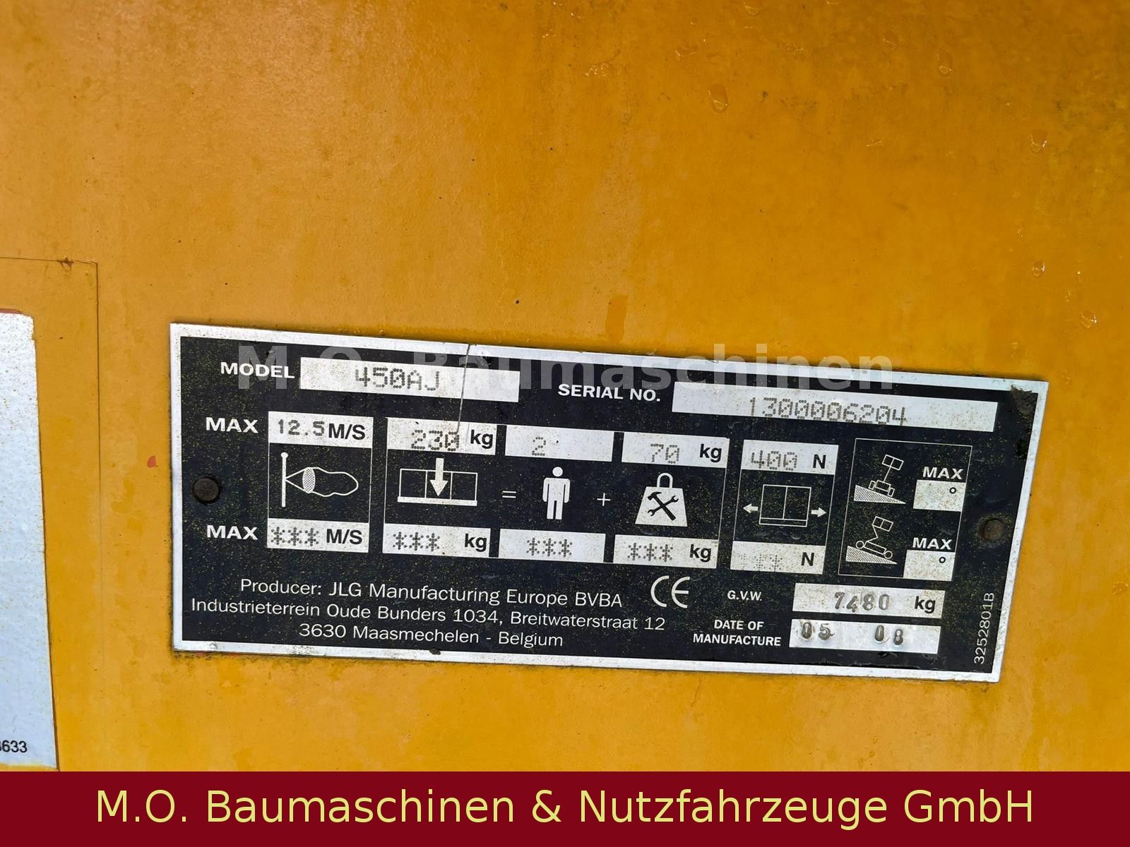 Fahrzeugabbildung JLG 450 AJ / 15,7 m / 4x4 / 230 Kg