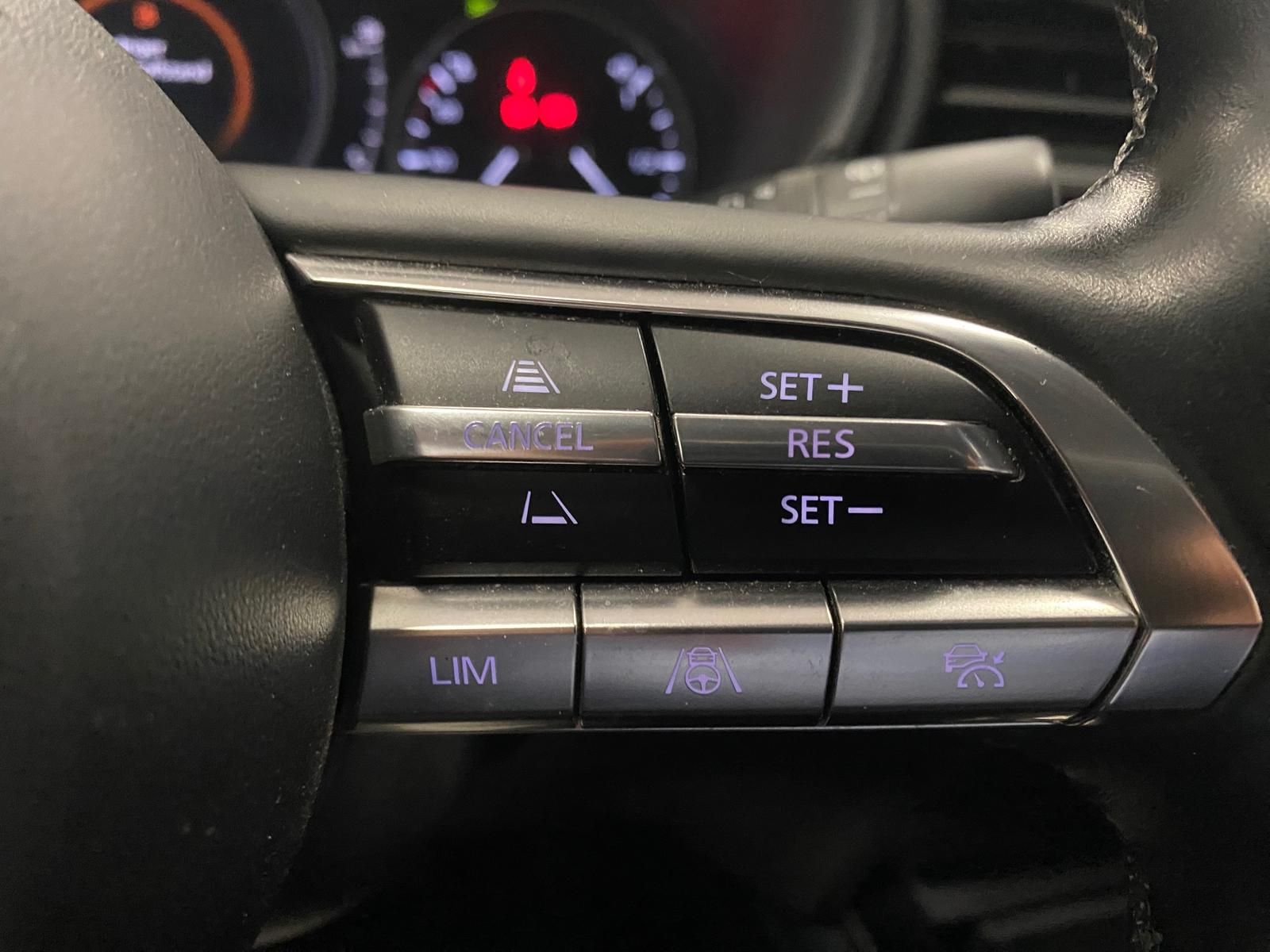 Fahrzeugabbildung Mazda CX-30 APP+KLIMA+RFK+PDC+NAVI+SITZHEIZ+Head-Up+An