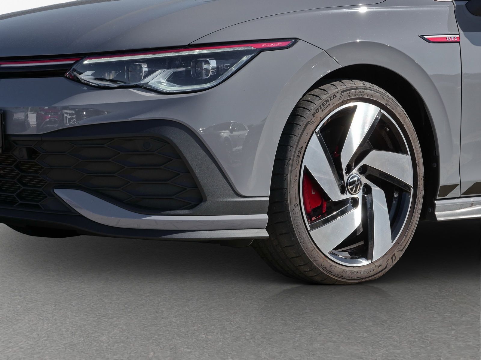 Volkswagen Golf - Bild 13