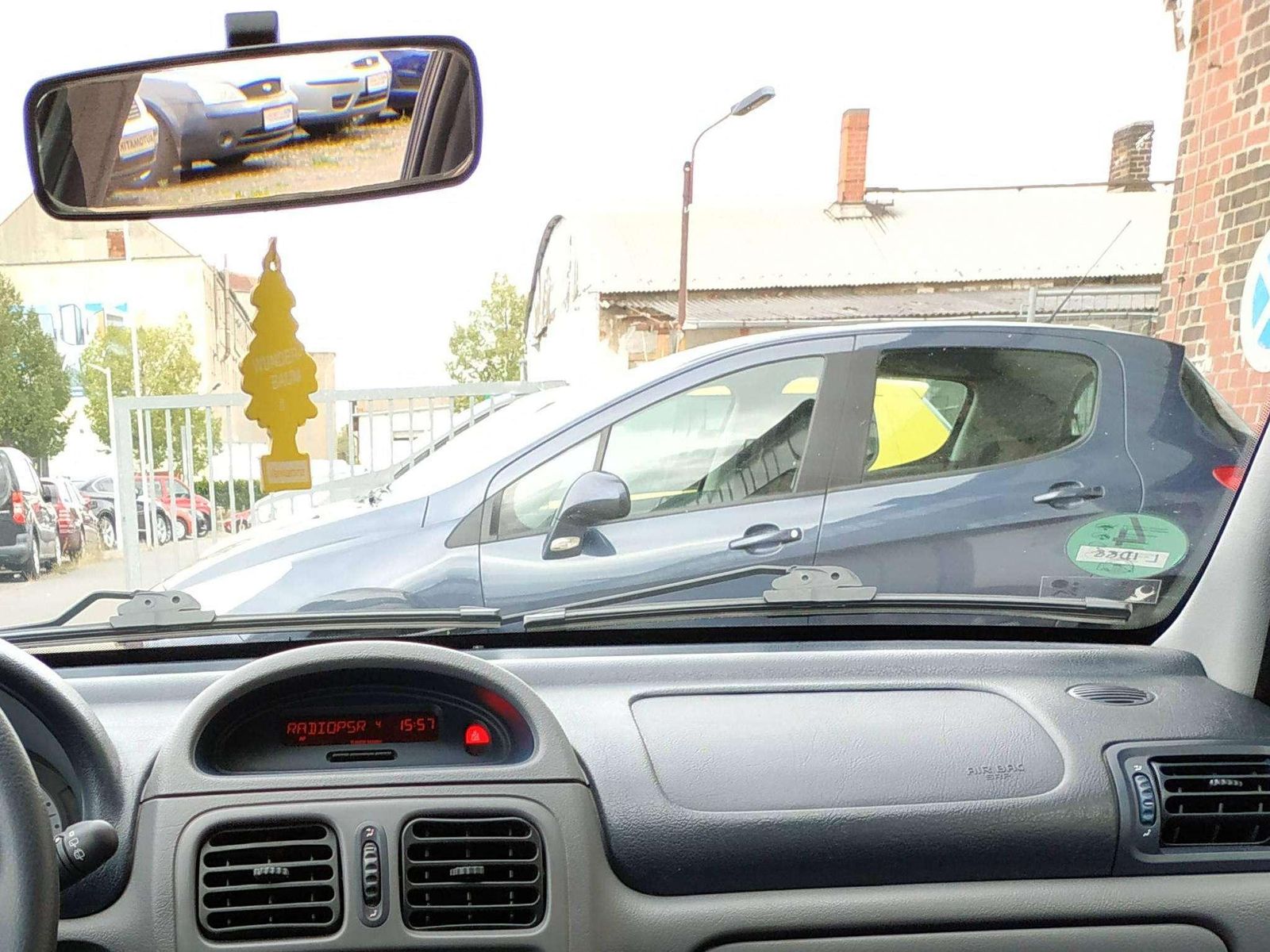 Clio Clio 1.2/ TÜV NEU/ Klima/ 5-Türer/ wenig KM – Bild 12