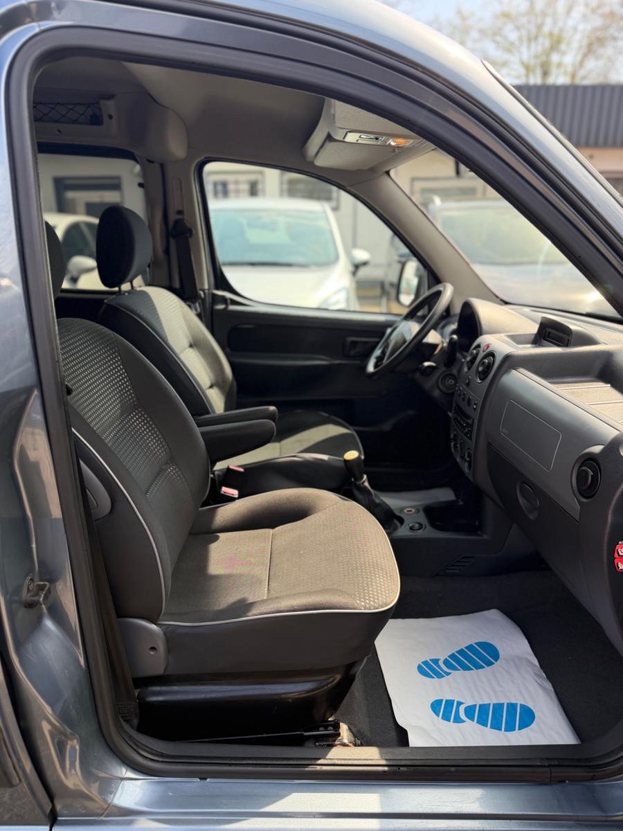 Peugeot Partner Grand Filou Cool 110*KLIMA*AHK*