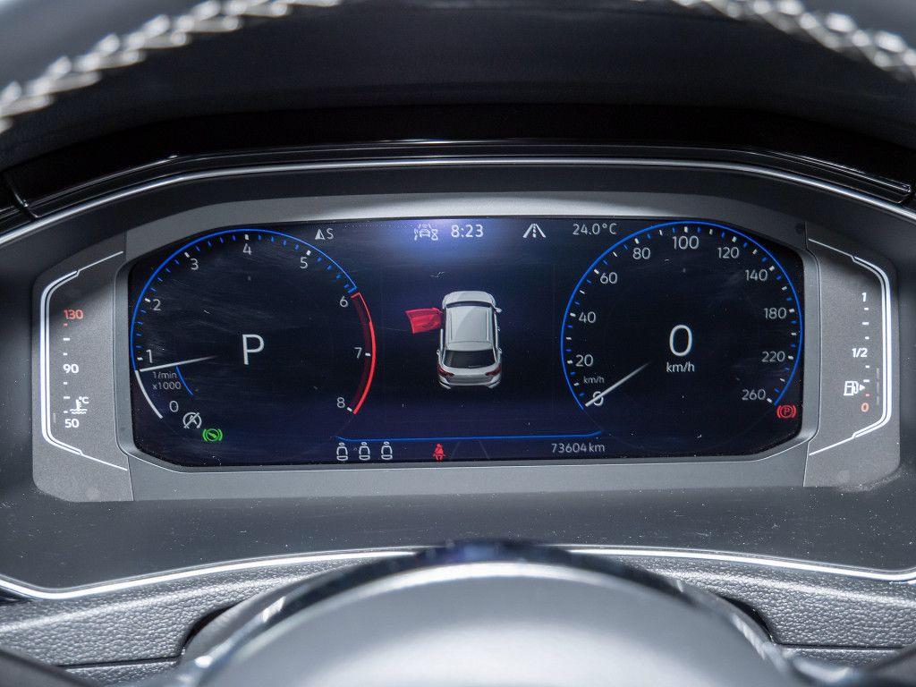 Volkswagen T-Roc 2.0 TSI 4M Sport Kamera LED Navi Sitzhzg., миниатюра 16
