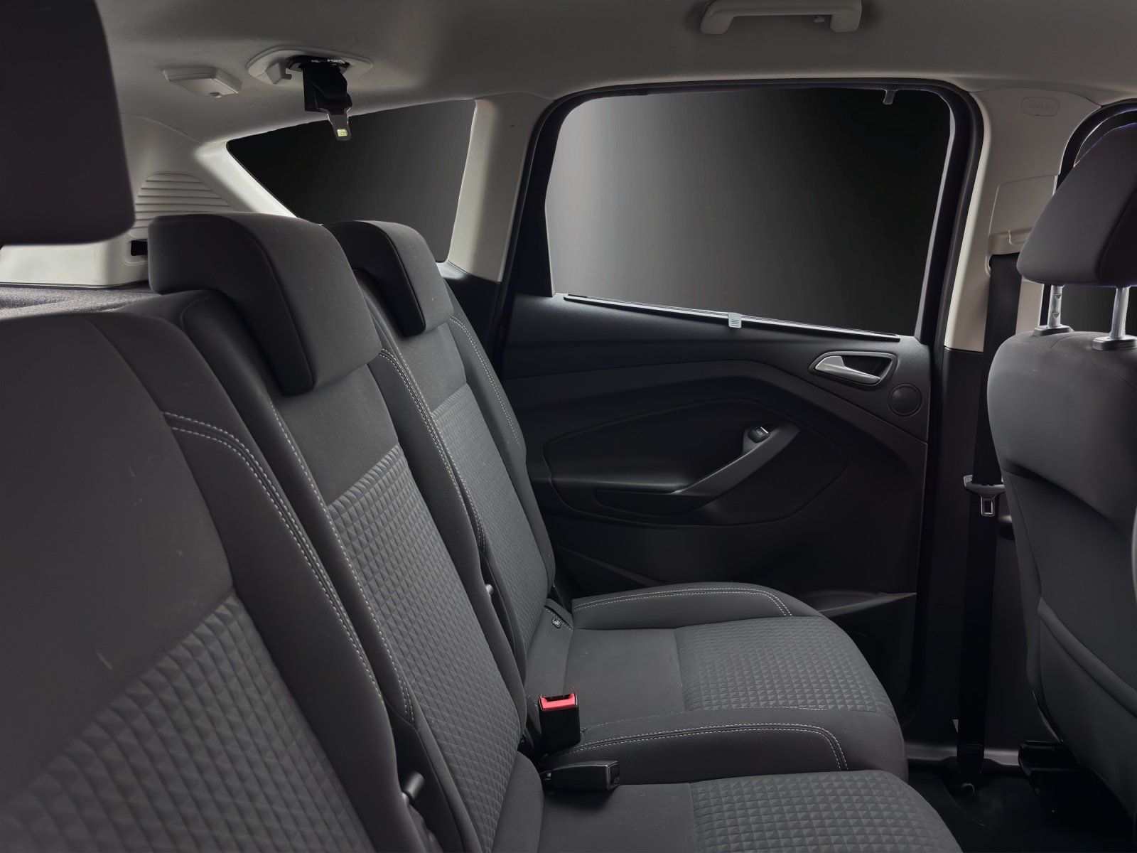 Fahrzeugabbildung Ford C-Max 1.0 EcoBoost Cool&Connect Start/Stopp