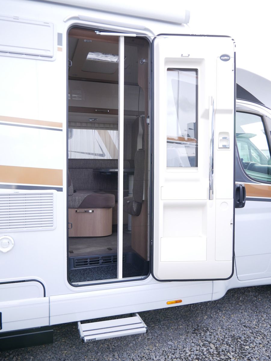 Fahrzeugabbildung Malibu T 490 LE Messeaktion, Touring Paket zum Sonderpr