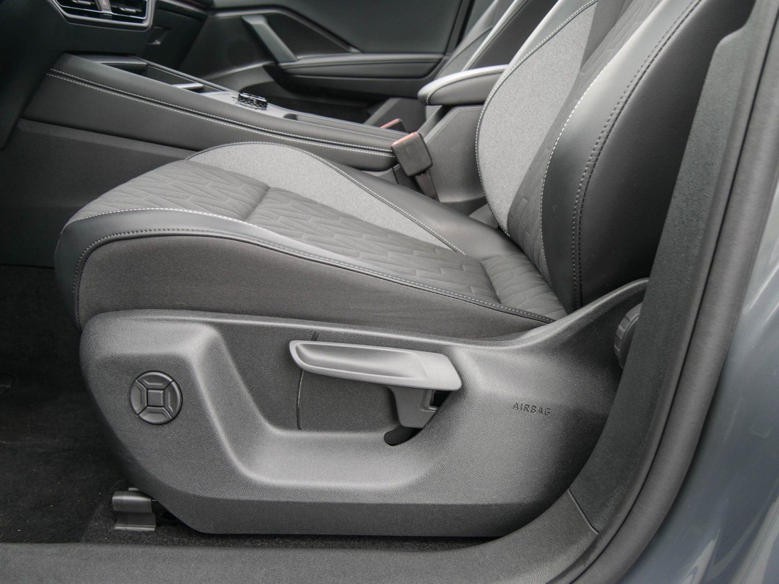 Volkswagen Tiguan - Bild 16