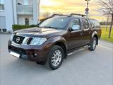 Nissan Navara 3.0 V6 Automatik Platinum Edition 4x4  - Nissan Navara mit Diesel-Antrieb: 3.0