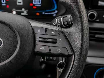 Hyundai i20 1.2 Select Spurhalteassistent Kamera Navi