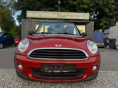 Fahrzeugabbildung MINI One Cabrio One  Bixenon PDC 8fach bereift Scheck