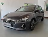 Hyundai i30 | LED | SHZ | LKH | Klima | CarPlay | Alu - Hyundai i30 Gebrauchtwagen in Wiesbaden