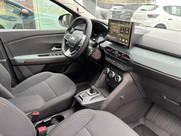 Dacia Sandero Stepway Extreme hybrid 155