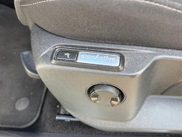 Volkswagen Tiguan - 9