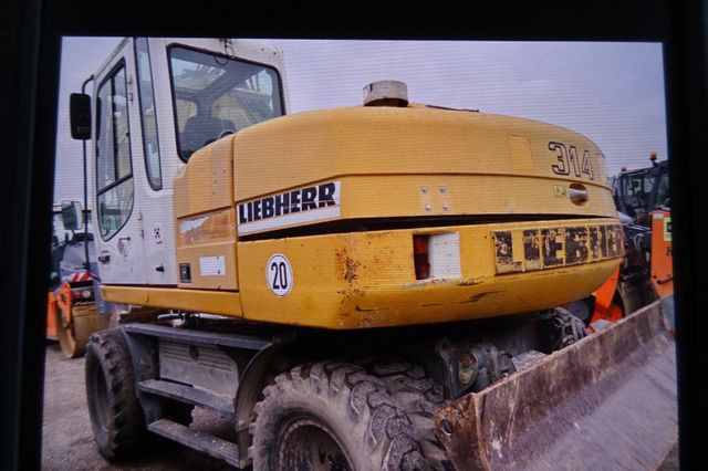 Liebherr 314