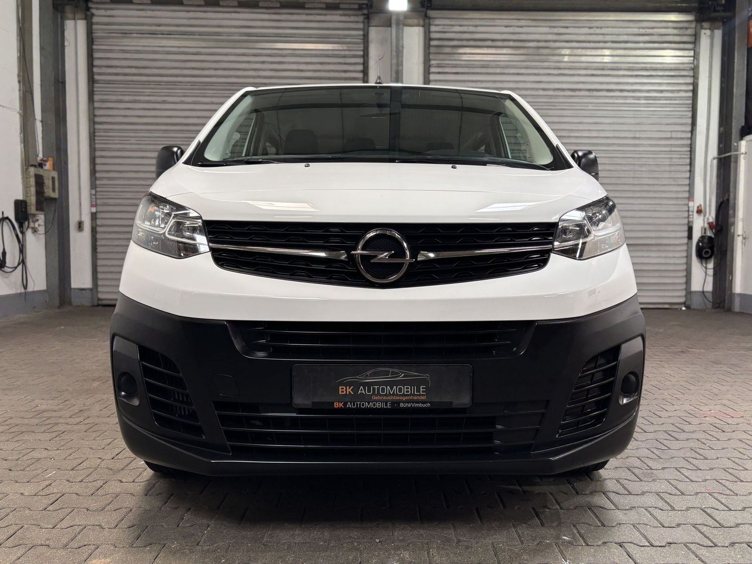 Fahrzeugabbildung Opel Vivaro 2.0D M L2#Klima#Tempomat.9Sitzer