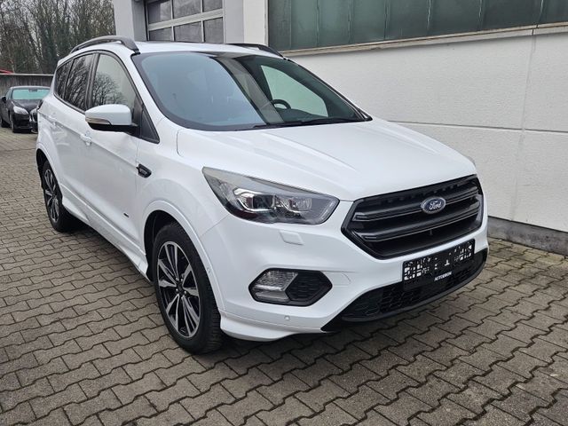 Ford Kuga ST-Line AWD +Panorama+Lenkradhzng.+Xenon