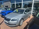 Skoda Octavia Joy 1.4 TSI Combi Ambition Navi Bi-Xenon - Skoda Octavia mit Benzin-Antrieb: Joy