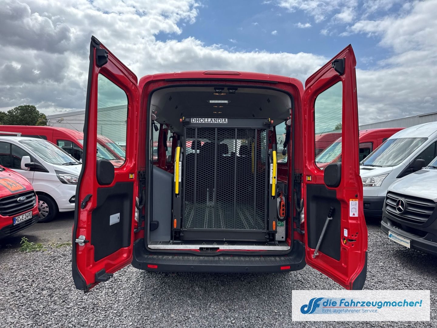 Fahrzeugabbildung Ford Transit Kombi 350 L3 Trend *KLIMA *6056 *EXPORT