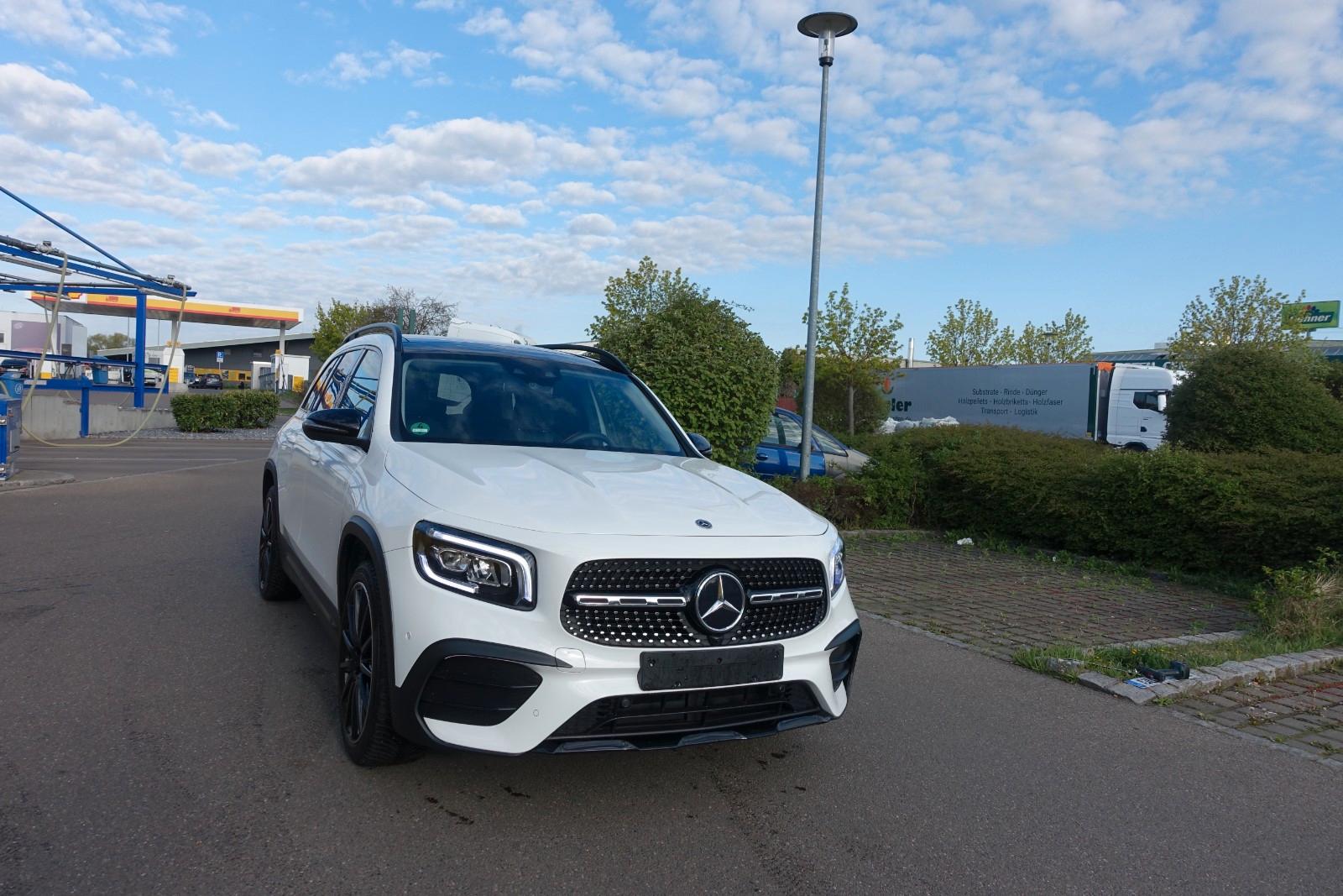 Mercedes-Benz GLB 220 GLB GLB 220 d 4Matic  Pano  AMG Line