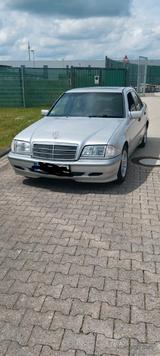 Mercedes-Benz Mercedes C-Klasse W220 - Mercedes-Benz 220: Klasse W220