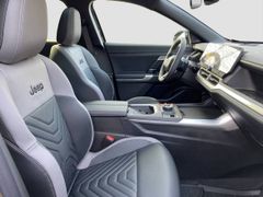 JEEP Compass BEV MY26 Summit Navi Kamera LED